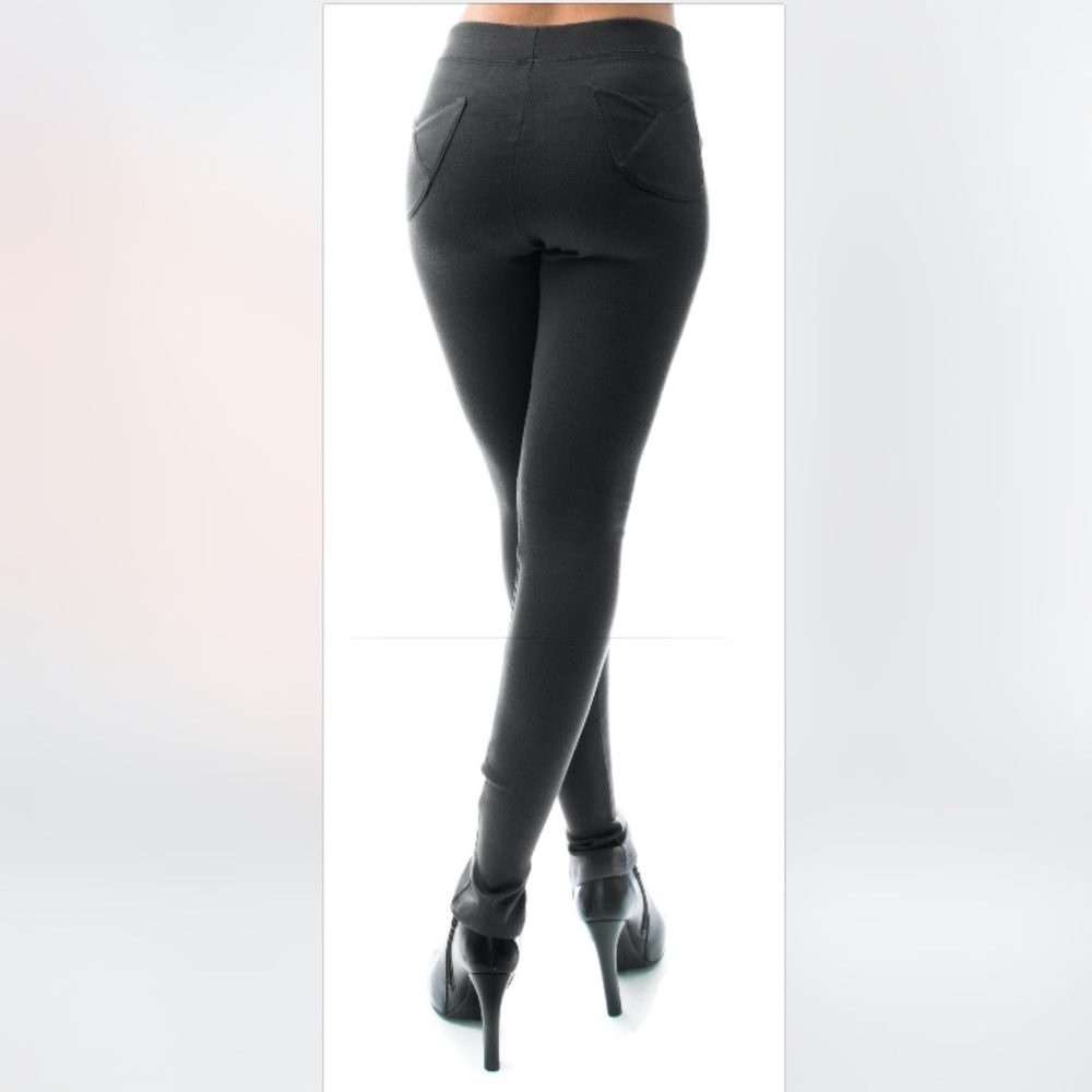 🌷Eyanatia Black Tulip Legging 🌷
